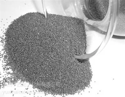 Какво е въздействието на петролните пропанти върху проводимостта на течността...